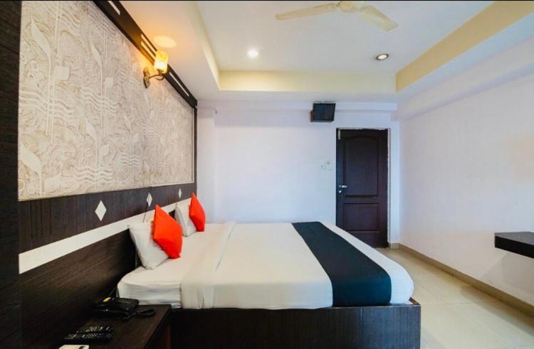 Seasons Residency Hotell Bangalore Exteriör bild